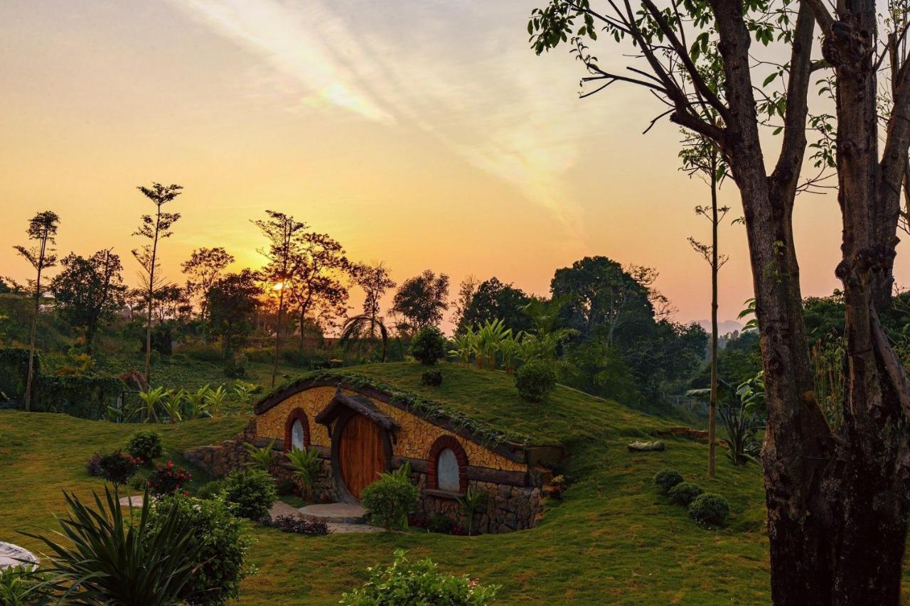 Melody Retreat - Venuestay Hoa Binh Bagian luar foto
